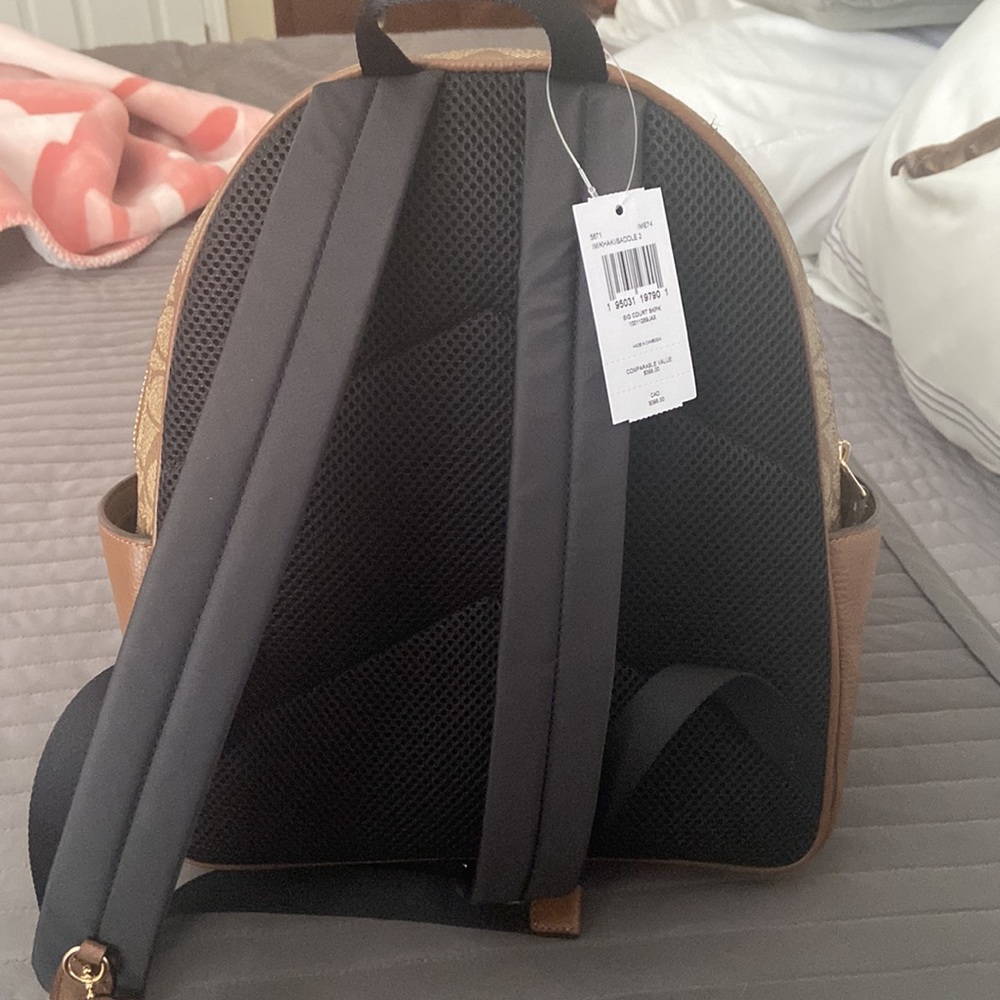 Brand new never been used coach backpack - Picture 2 of 5